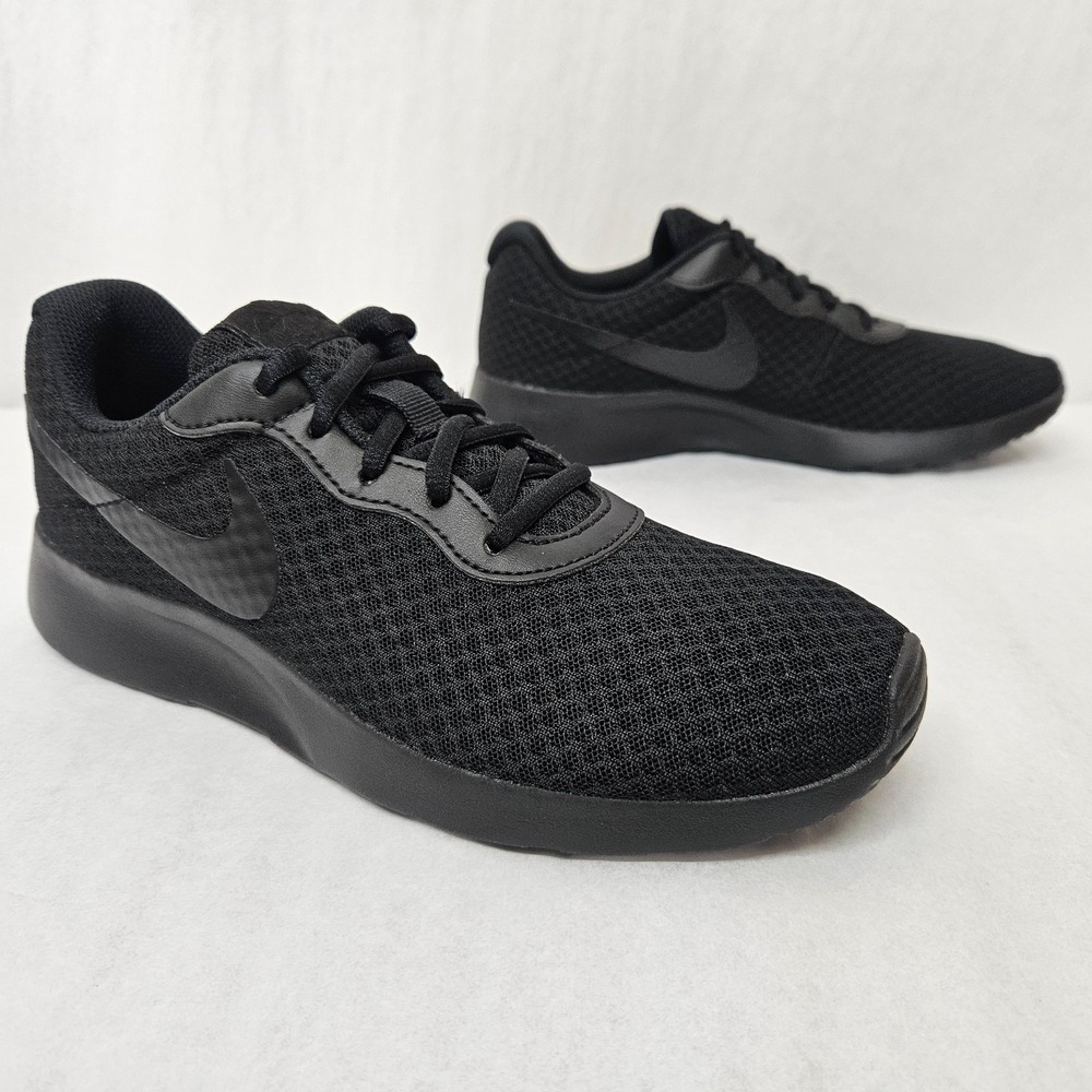 Nike Tanjun Athletic Shoes DJ6257-002 Black Barely Volt Womens Size 7.5
